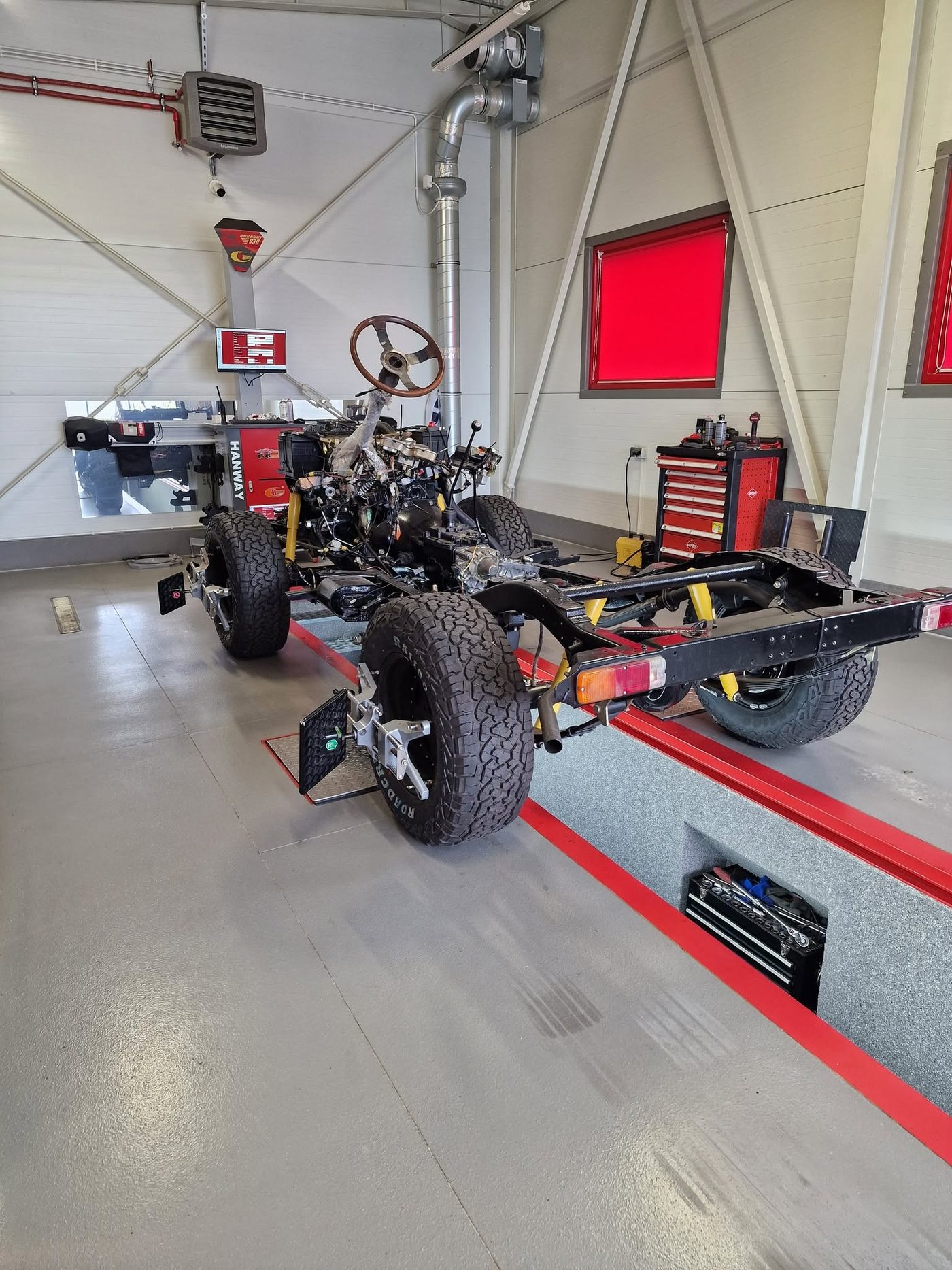 Rama Land Cruisera widziana od tyłu na stanowisku geometrii 3D w SSCAR Wrocław